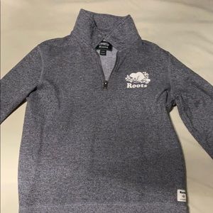 Roots crew neck sweater